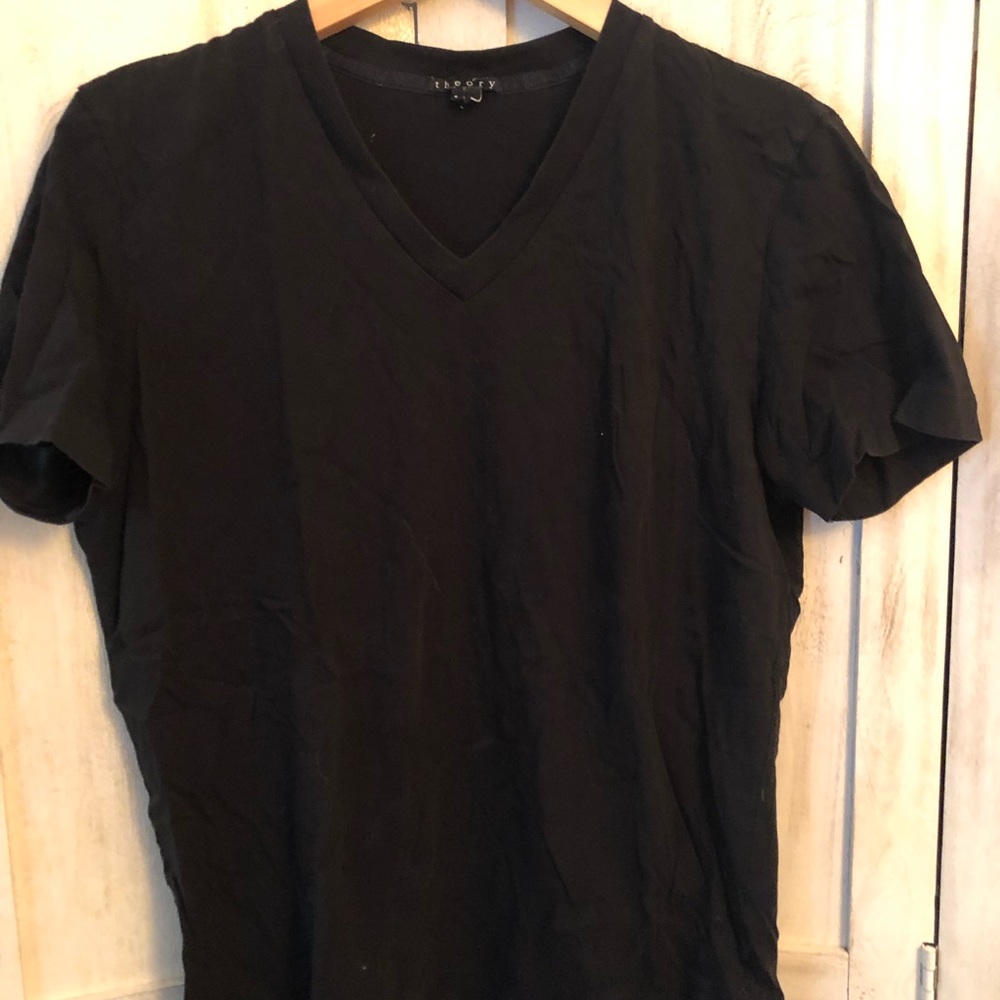 Theory black V short sleeve